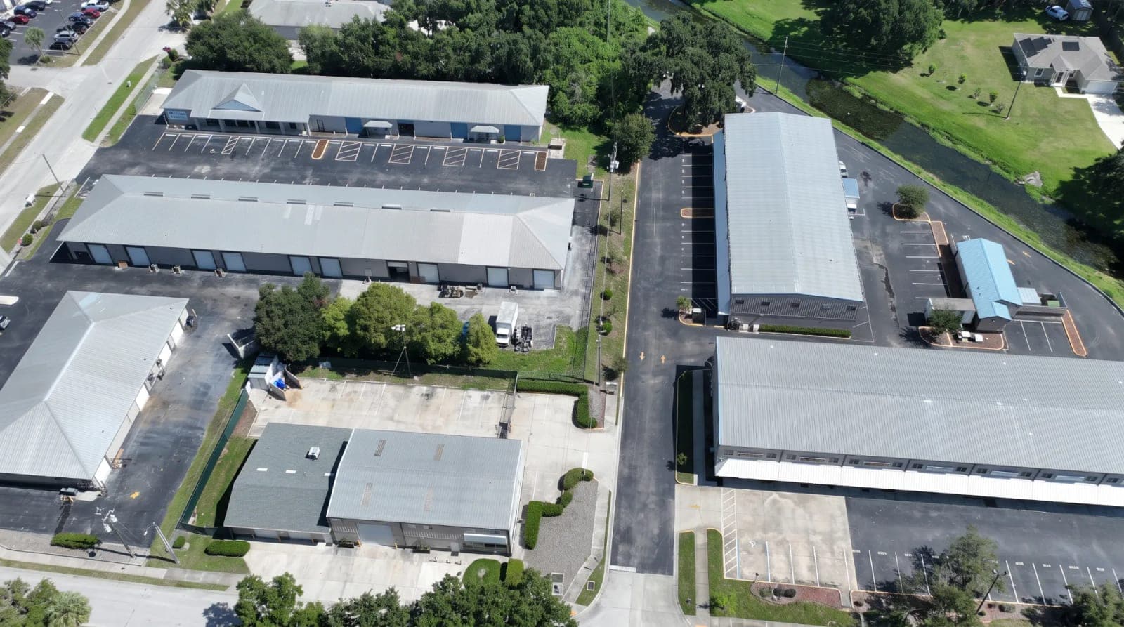 Multi-tenant industrial property at 1500 Damon Ave & 1500 Kelley Ave, Kissimmee, FL